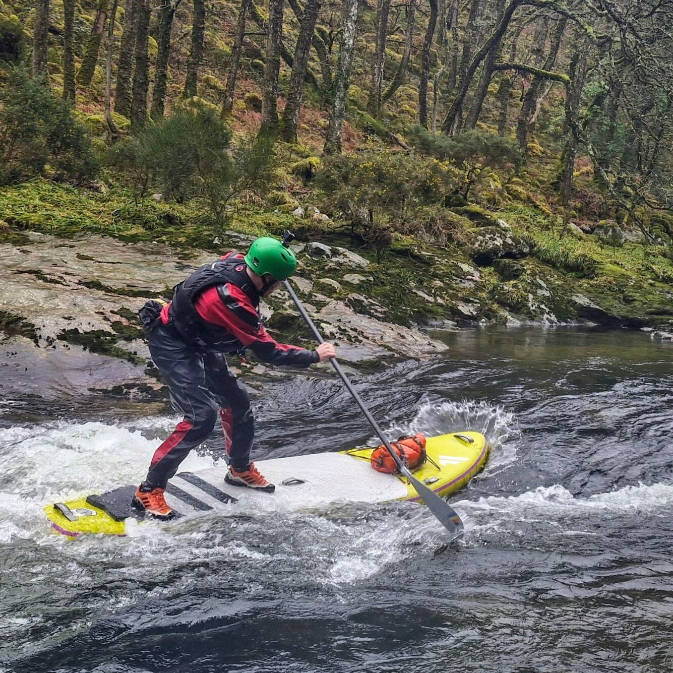 Group Summer White Water SUP - Image 2